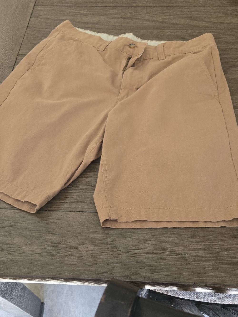 Men's Flat Front Shorts in Tan — Everyday Casual Shorts